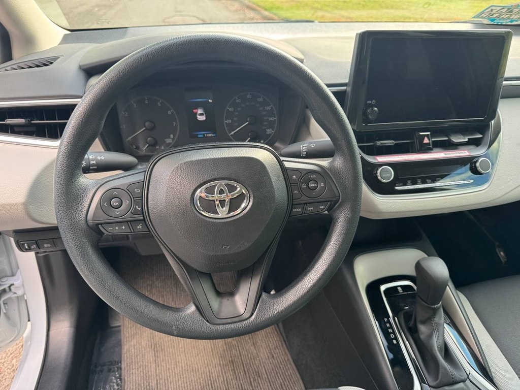 Toyota Corolla LE CVT (Natl) 2024