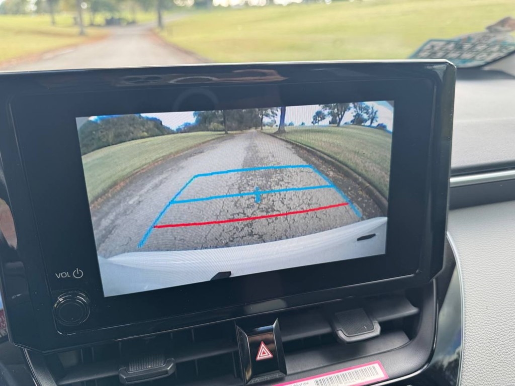 Toyota Corolla LE CVT (Natl) 2024