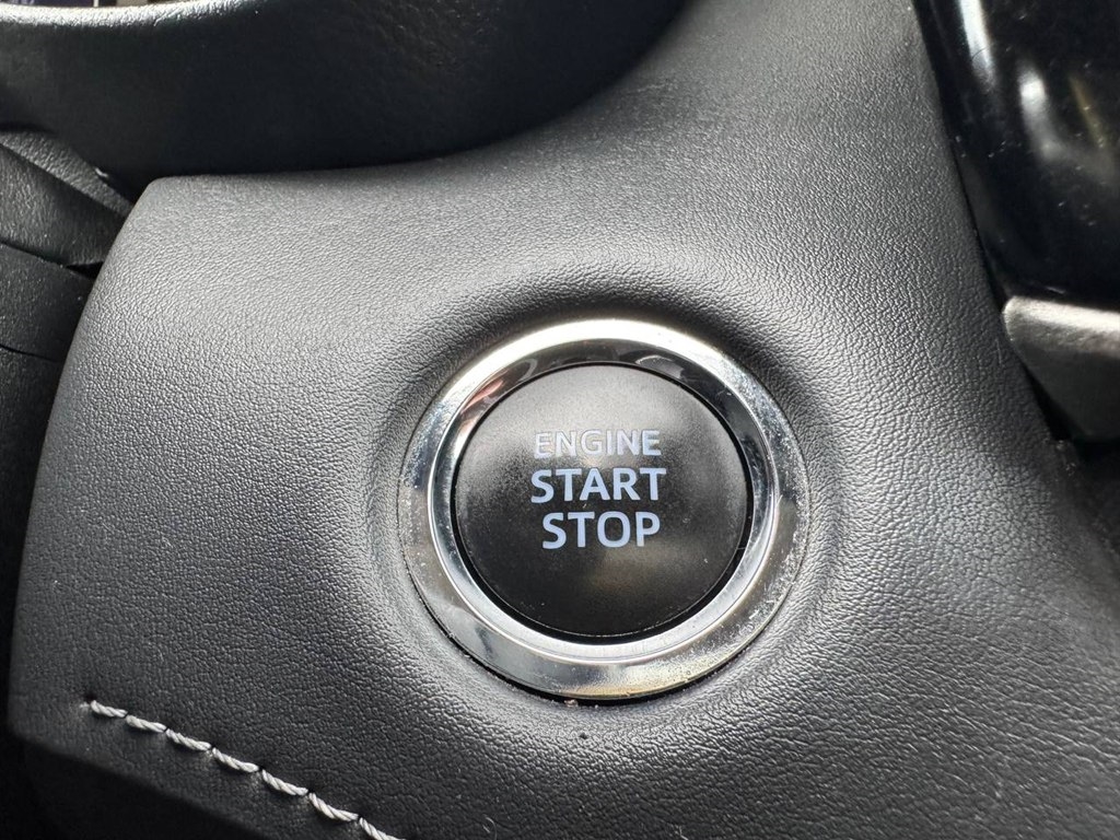 Toyota Highlander XLE AWD (Natl) 2022