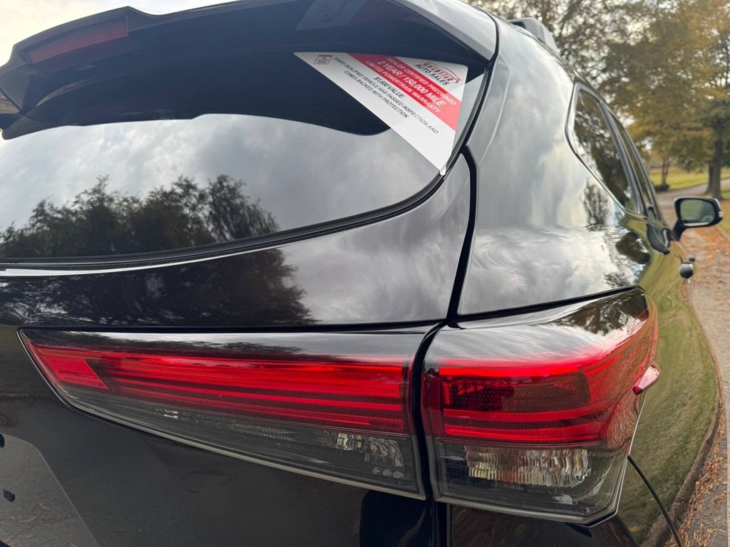 Toyota Highlander XLE AWD (Natl) 2022