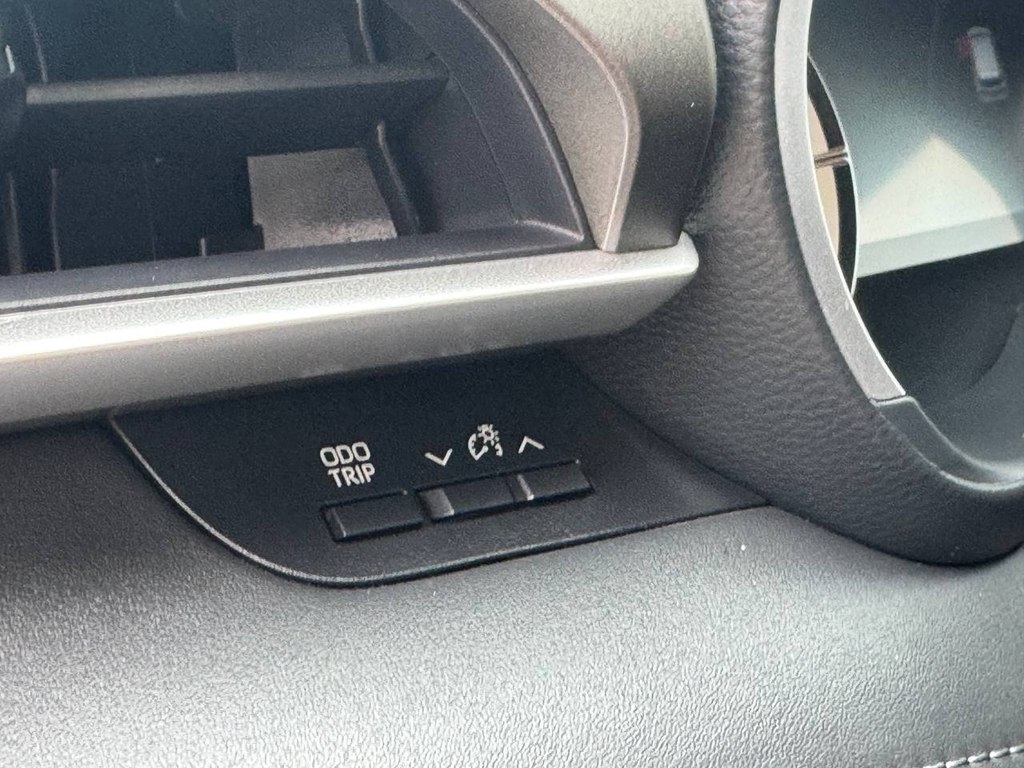 Toyota Highlander XLE AWD (Natl) 2022