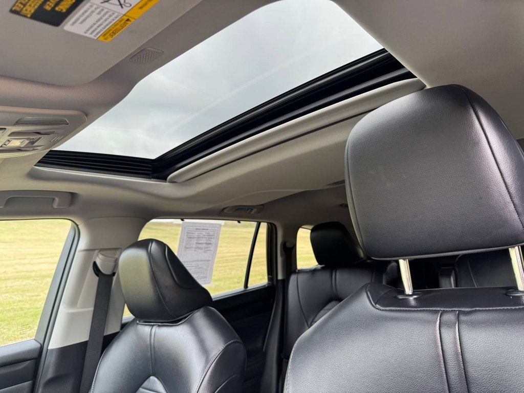 Toyota Highlander XLE AWD (Natl) 2022