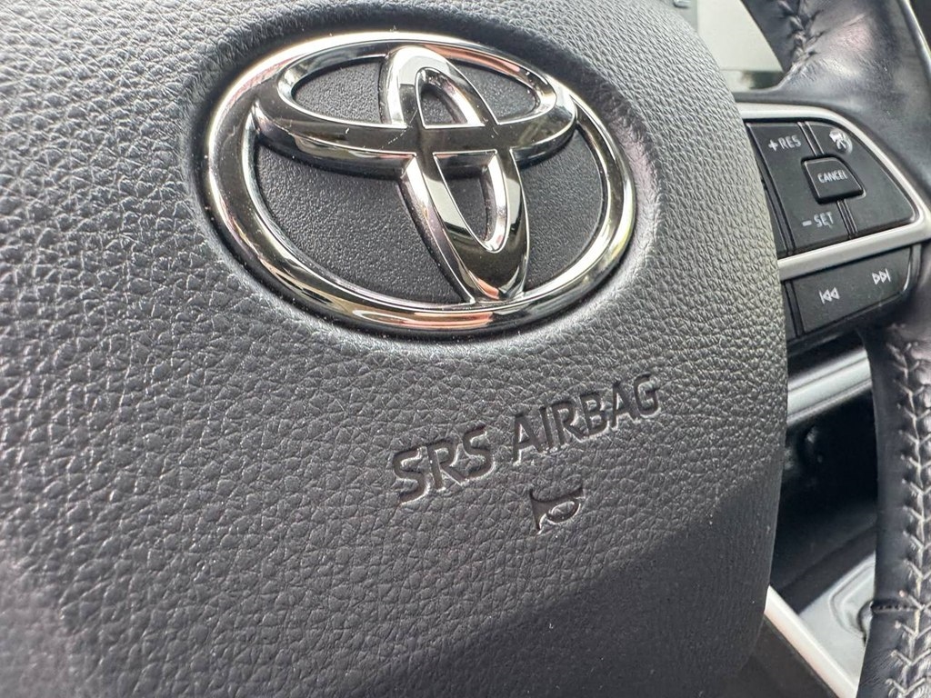 Toyota Highlander XLE AWD (Natl) 2022