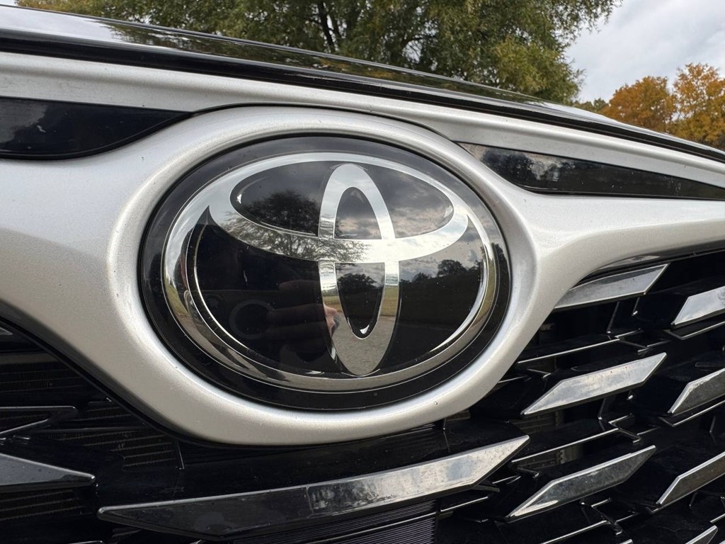 Toyota Highlander XLE AWD (Natl) 2022