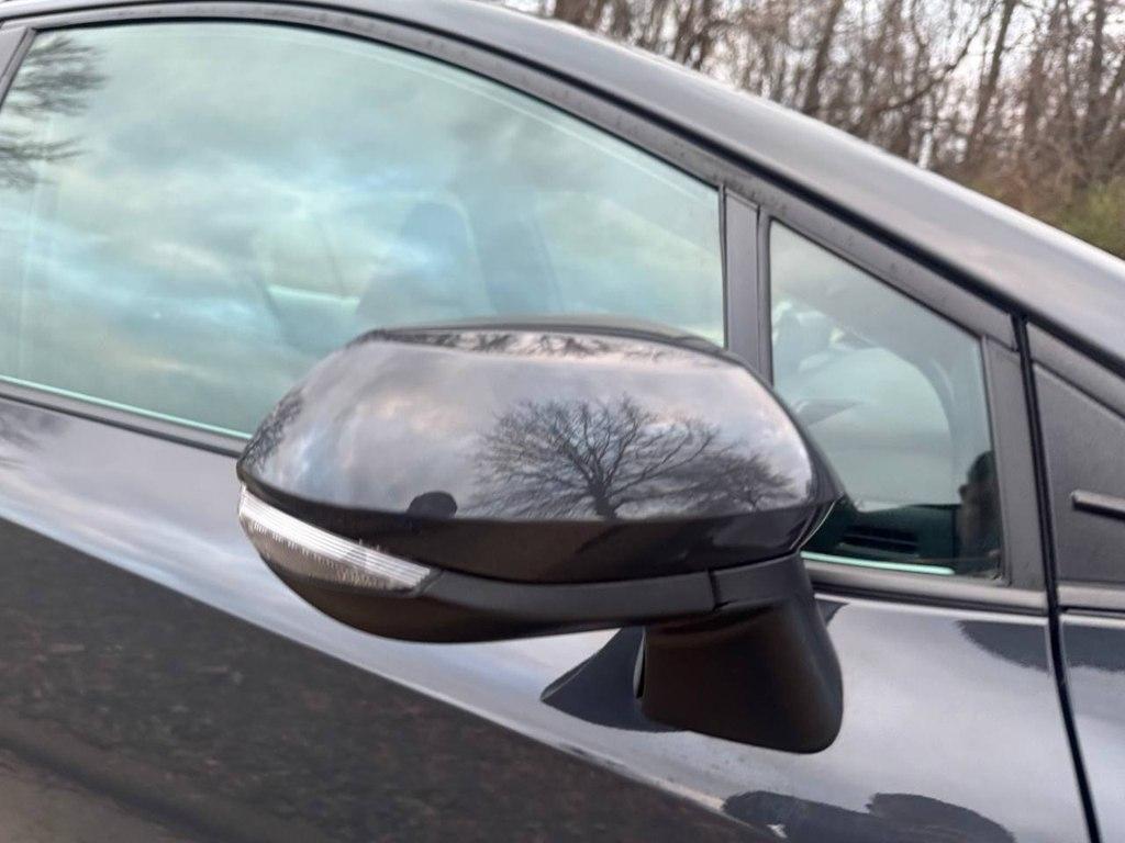 Toyota Corolla LE CVT (Natl) 2024