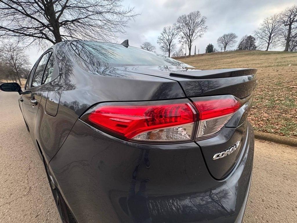 Toyota Corolla LE CVT (Natl) 2024