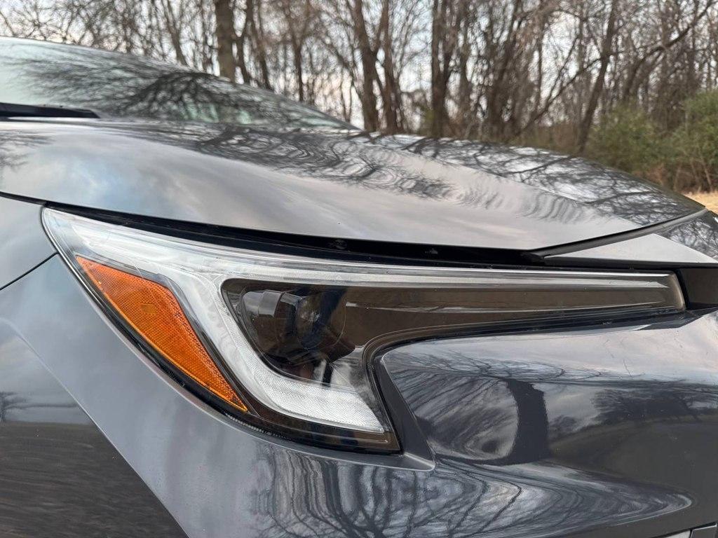 Toyota Corolla LE CVT (Natl) 2024