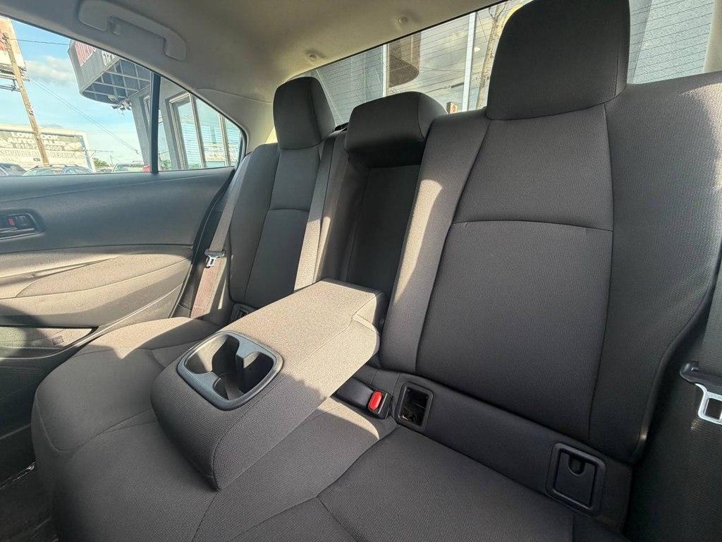 Toyota Corolla LE CVT (Natl) 2024