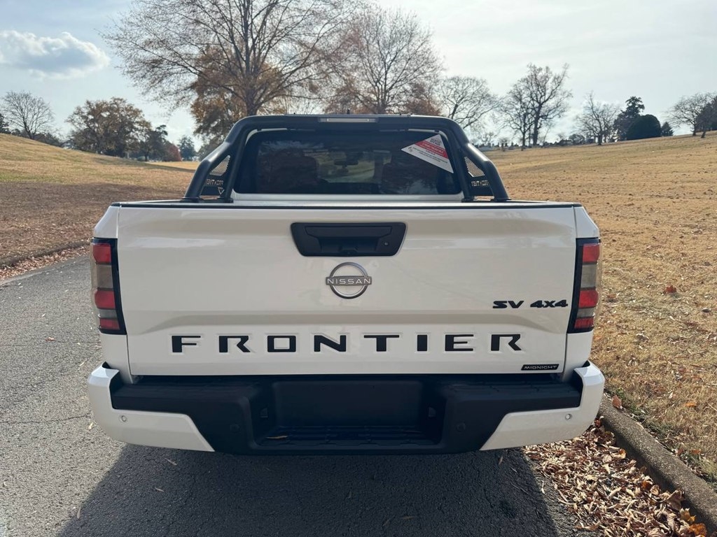Nissan Frontier Crew Cab 4x4 SV Auto *Ltd Avail* 2023