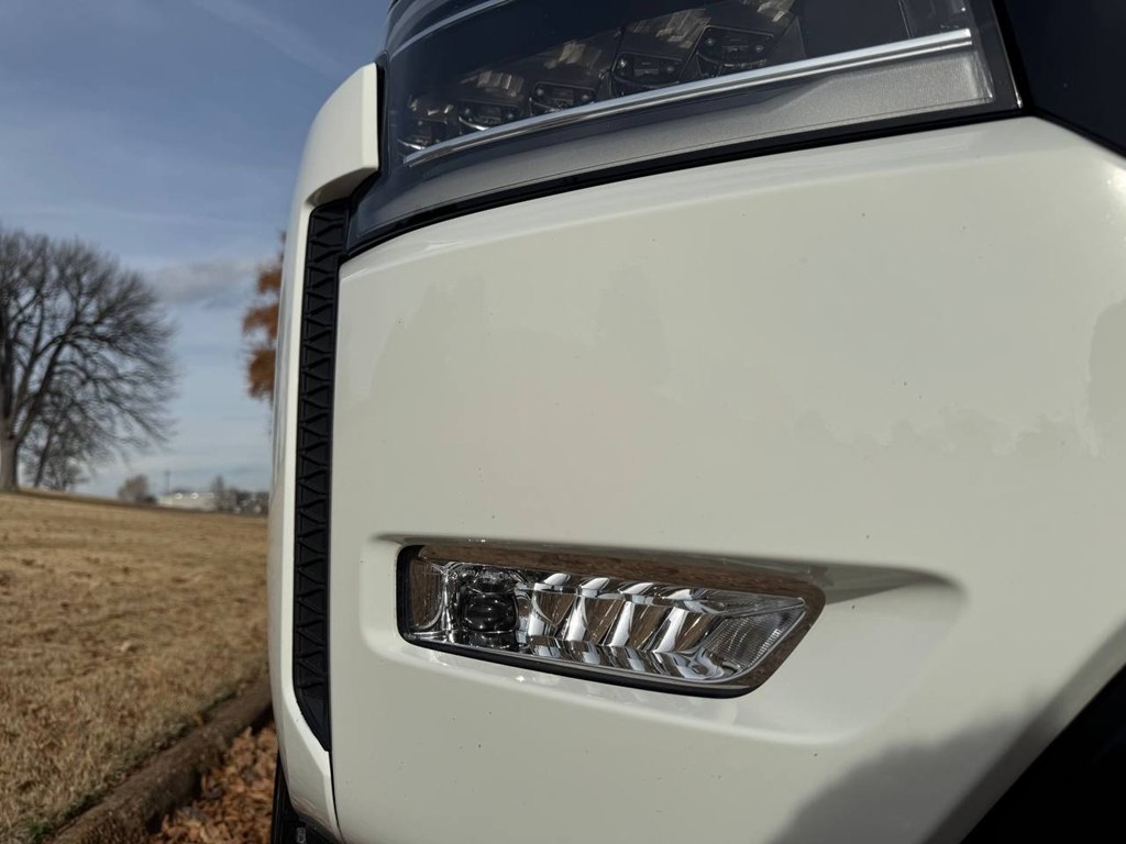 Nissan Frontier Crew Cab 4x4 SV Auto *Ltd Avail* 2023