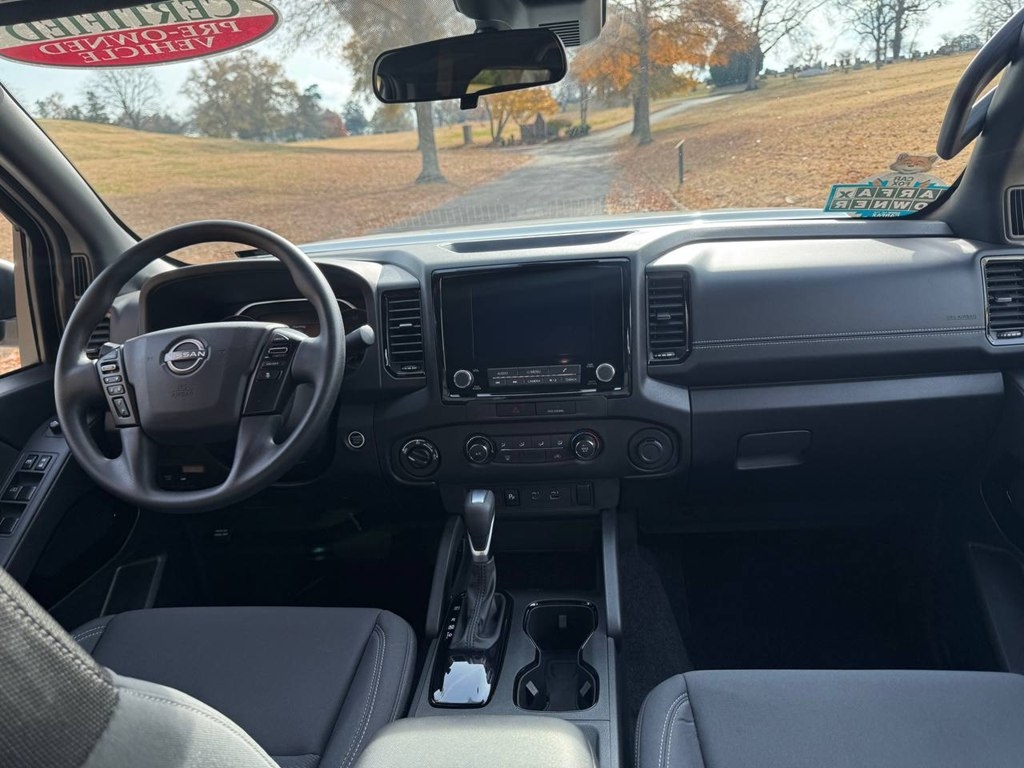 Nissan Frontier Crew Cab 4x4 SV Auto *Ltd Avail* 2023