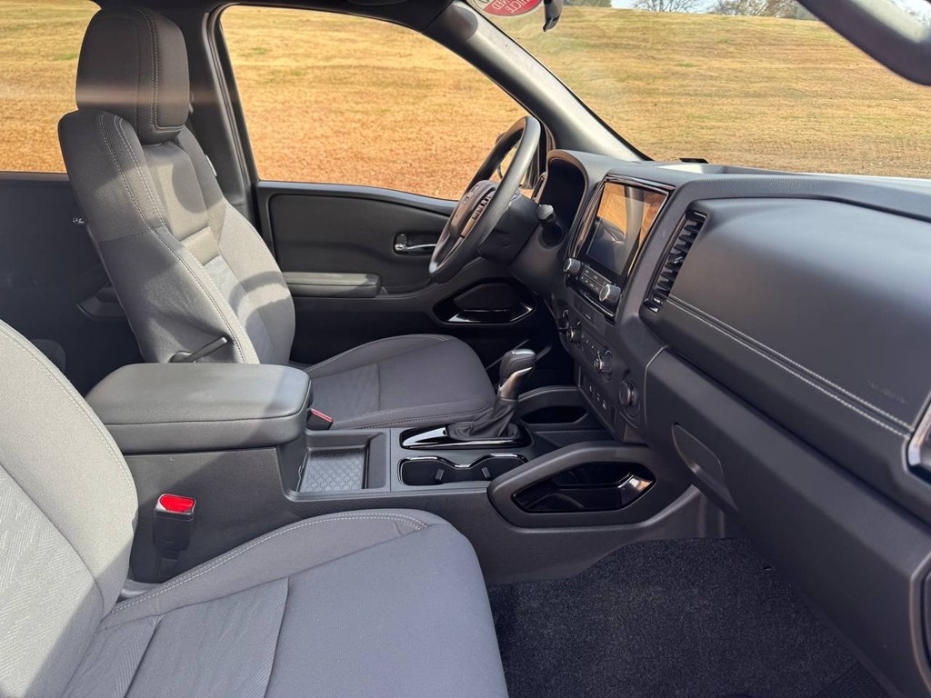 Nissan Frontier Crew Cab 4x4 SV Auto *Ltd Avail* 2023