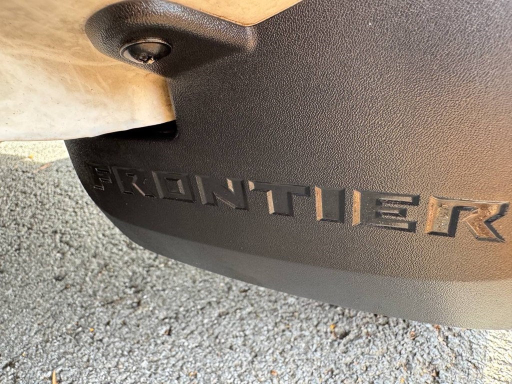 Nissan Frontier Crew Cab 4x4 SV Auto *Ltd Avail* 2023