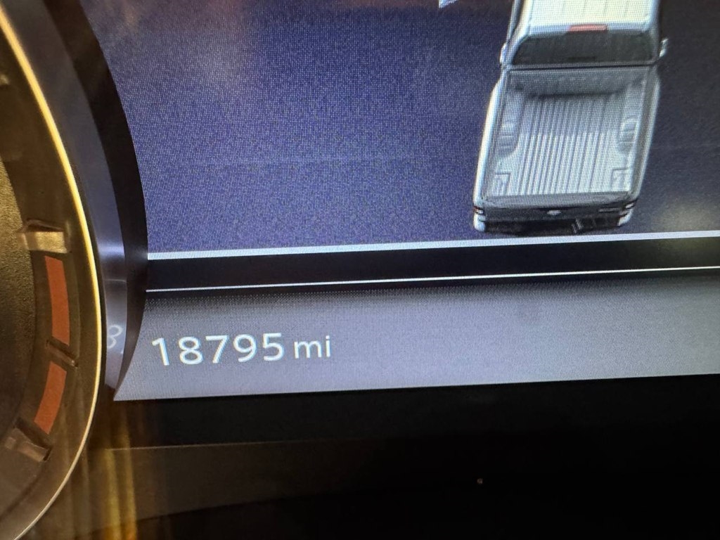 Nissan Frontier Crew Cab 4x4 SV Auto *Ltd Avail* 2023