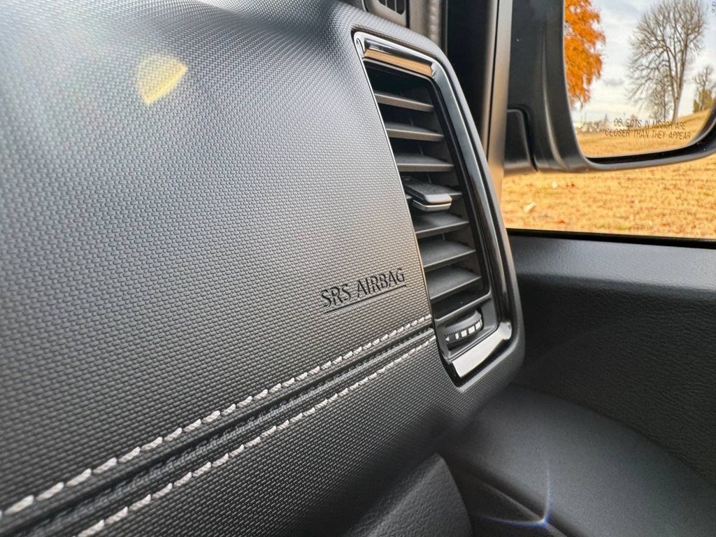 Nissan Frontier Crew Cab 4x4 SV Auto *Ltd Avail* 2023