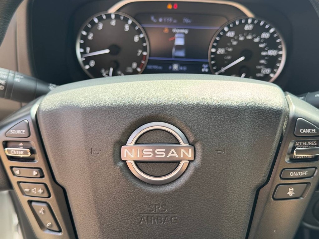 Nissan Frontier Crew Cab 4x4 SV Auto *Ltd Avail* 2023