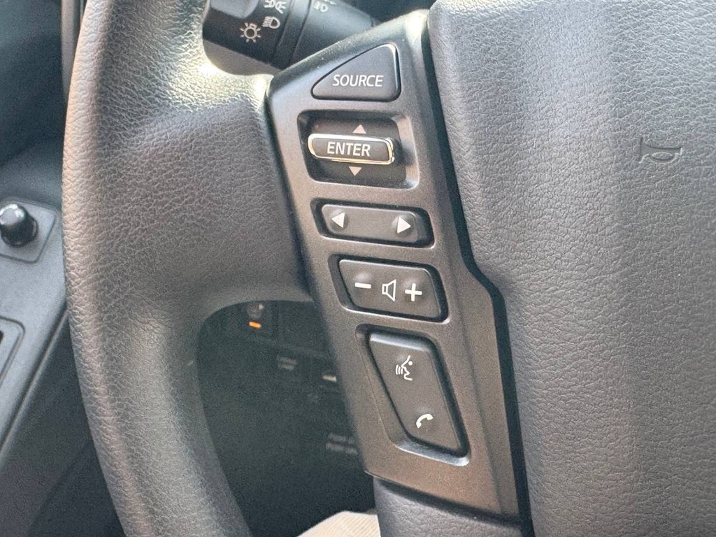 Nissan Frontier Crew Cab 4x4 SV Auto *Ltd Avail* 2023