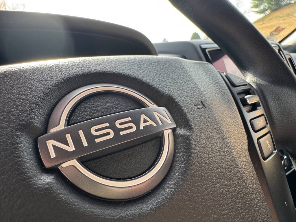 Nissan Frontier Crew Cab 4x4 SV Auto *Ltd Avail* 2023