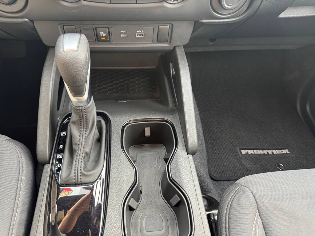 Nissan Frontier Crew Cab 4x4 SV Auto *Ltd Avail* 2023