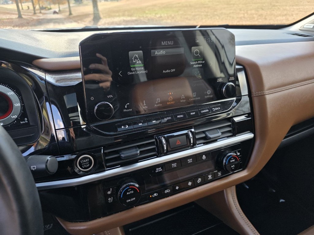 Nissan Pathfinder Platinum 4WD 2024