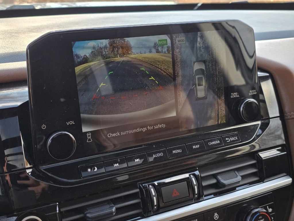 Nissan Pathfinder Platinum 4WD 2024