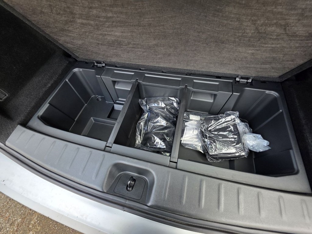 Nissan Pathfinder Platinum 4WD 2024