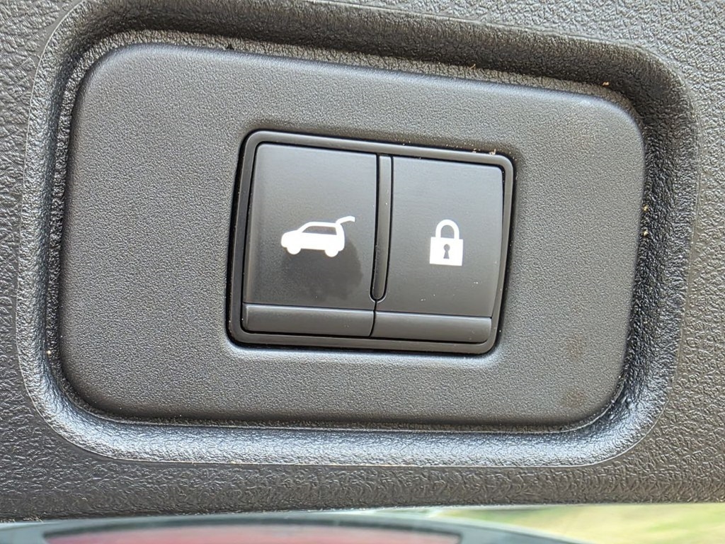 Nissan Pathfinder Platinum 4WD 2024