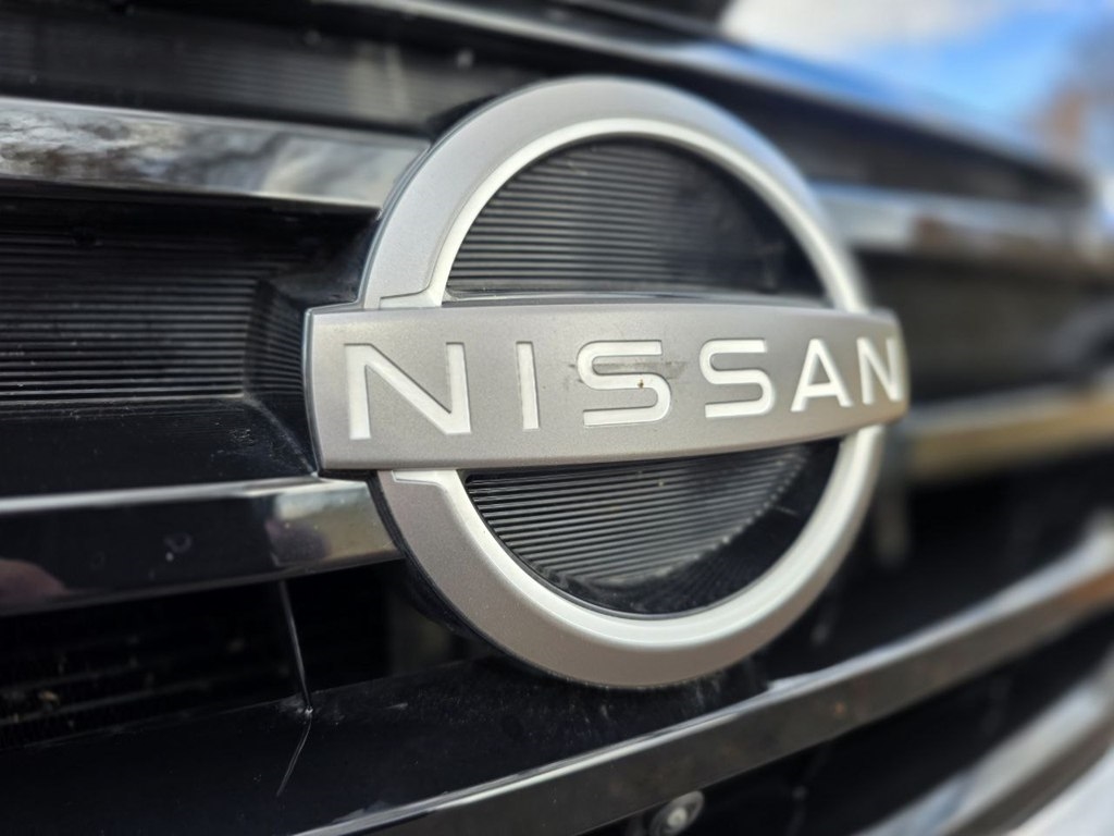 Nissan Pathfinder Platinum 4WD 2024