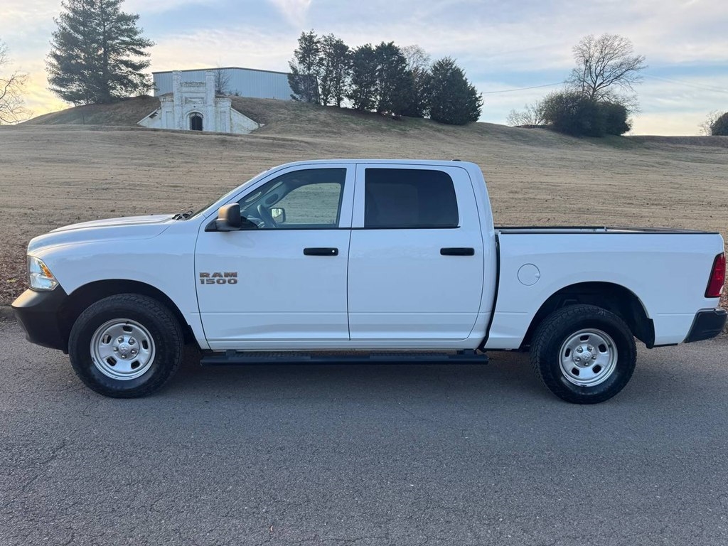 RAM 1500 Tradesman 4x4 Crew Cab 5'7" Box 2018