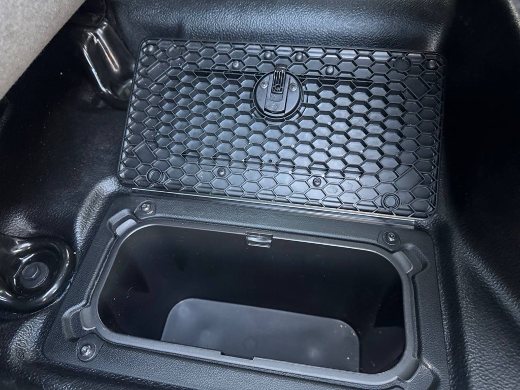 RAM 1500 Tradesman 4x4 Crew Cab 5'7" Box 2018