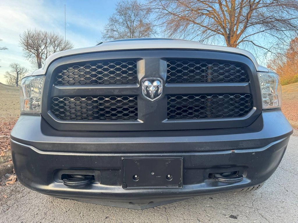 RAM 1500 Tradesman 4x4 Crew Cab 5'7" Box 2018