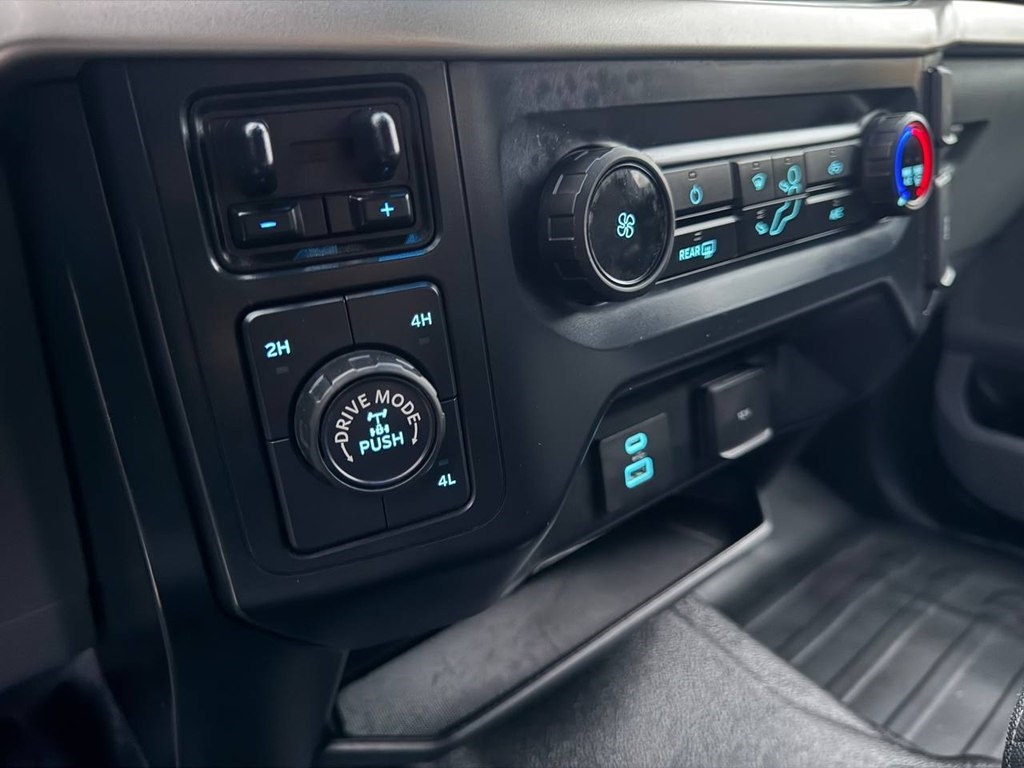 Ford F-150 XL 4WD SuperCrew 5.5' Box 2021