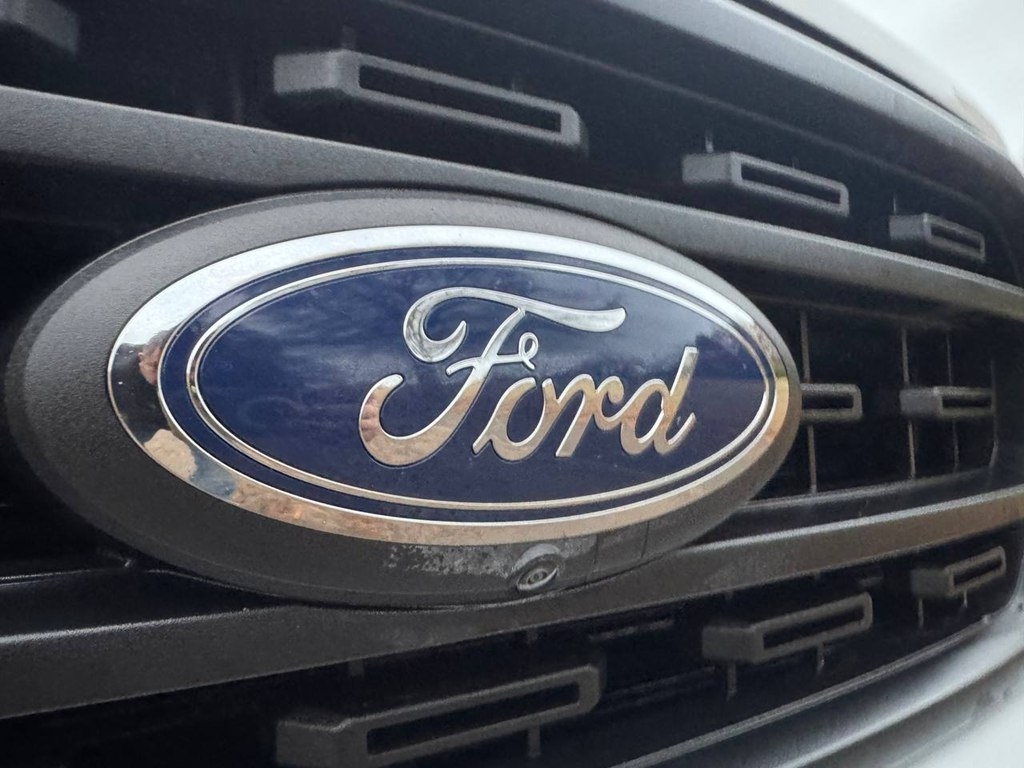 Ford F-150 XL 4WD SuperCrew 5.5' Box 2021