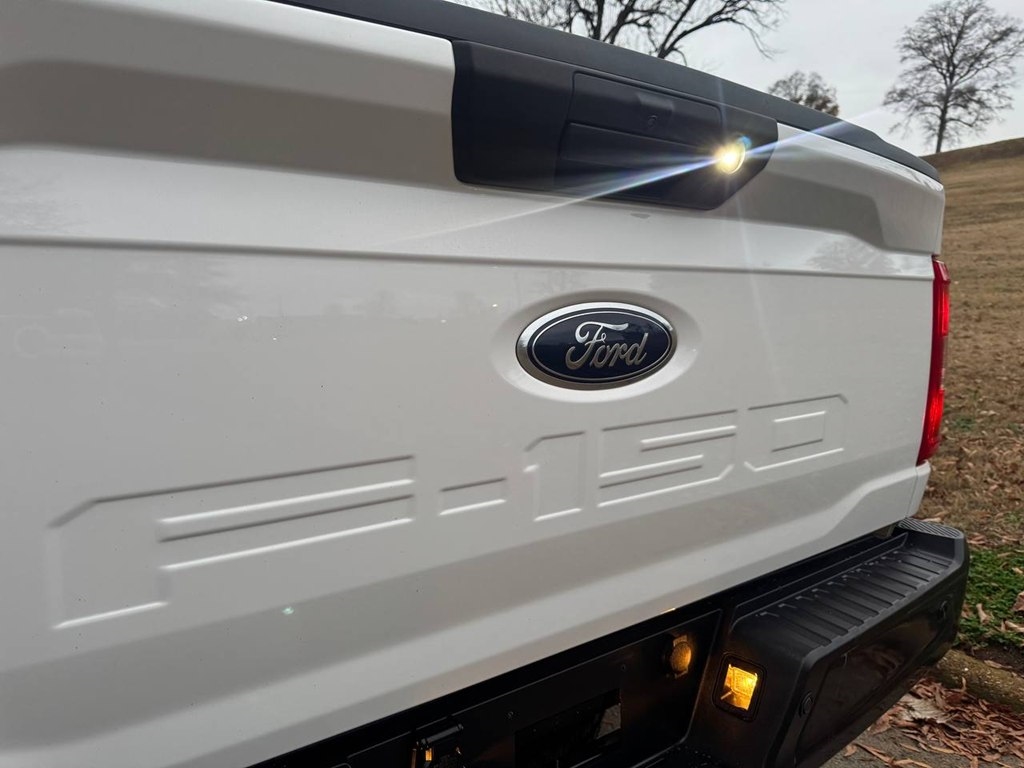 Ford F-150 XL 4WD SuperCrew 5.5' Box 2021