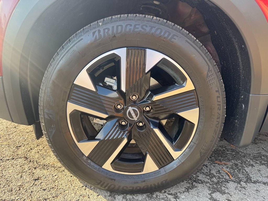 Nissan Kicks SR AWD 2025