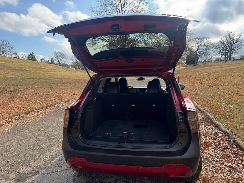 Nissan Kicks SR AWD 2025