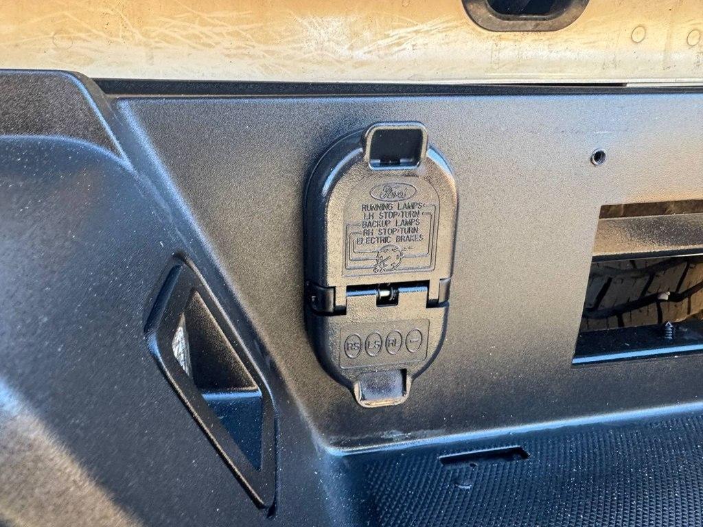 Ford F-150 XL 2WD SuperCrew 5.5' Box 2021