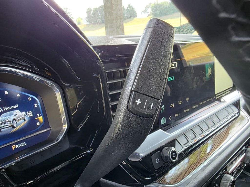 Chevrolet Silverado 1500 4WD Crew Cab 147" LT w/2FL 2023