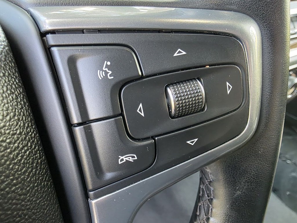 Chevrolet Silverado 1500 4WD Crew Cab 147" LT w/2FL 2023