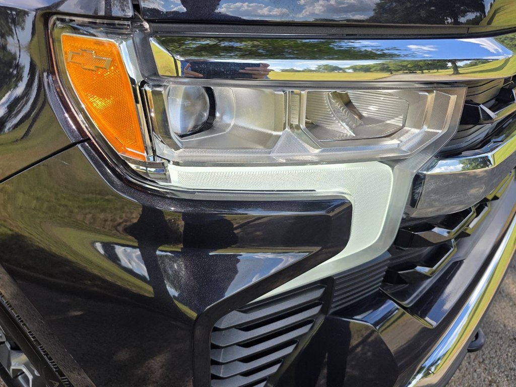 Chevrolet Silverado 1500 4WD Crew Cab 147" LT w/2FL 2023