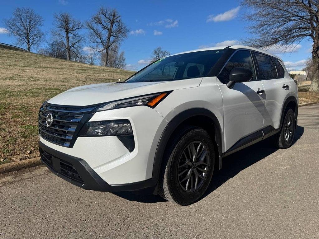 Nissan Rogue FWD S 2025