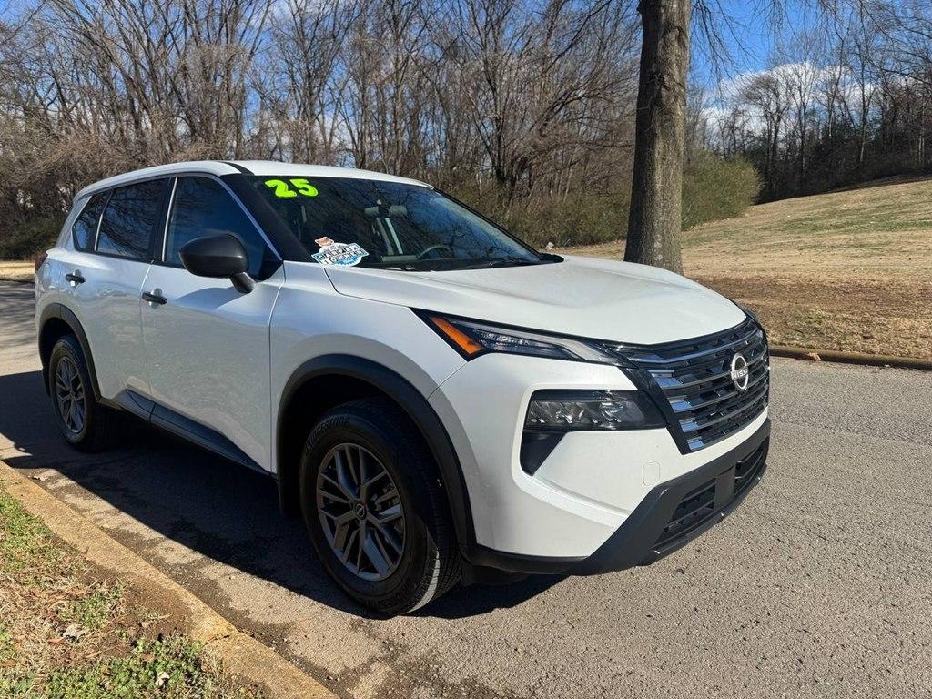 Nissan Rogue FWD S 2025