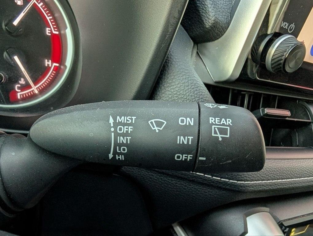 Toyota RAV4 LE AWD (Natl) 2024