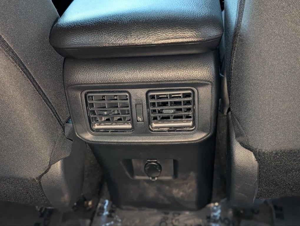 Toyota RAV4 LE AWD (Natl) 2024