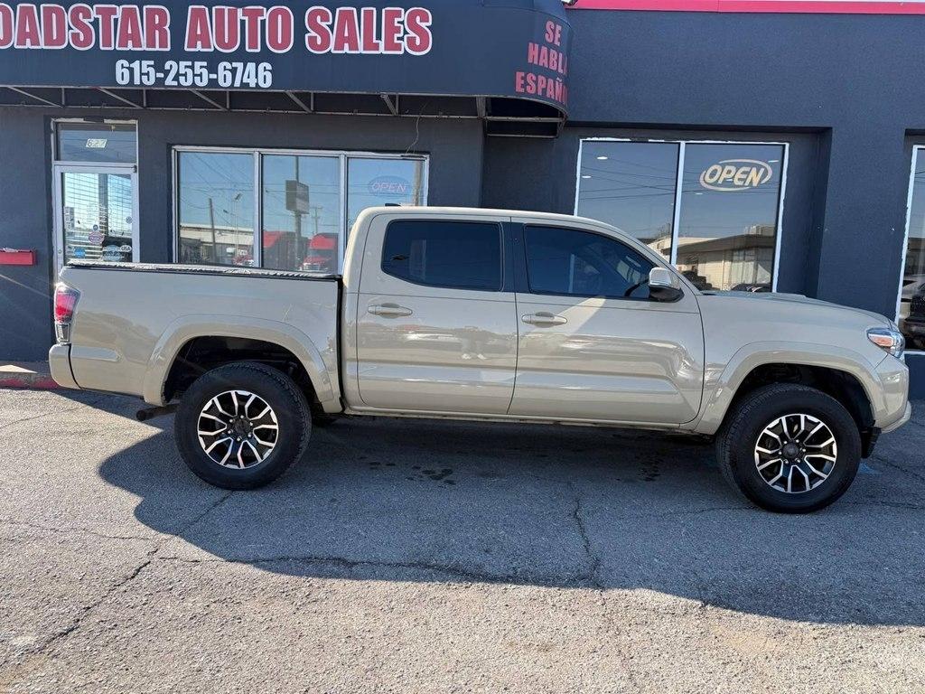 Toyota Tacoma 4WD SR5 Double Cab 5' Bed V6 AT (Natl) 2020