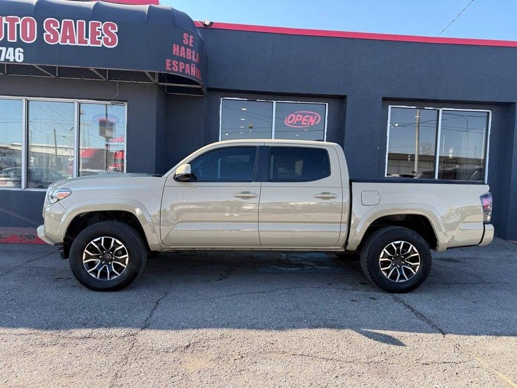Toyota Tacoma 4WD SR5 Double Cab 5' Bed V6 AT (Natl) 2020