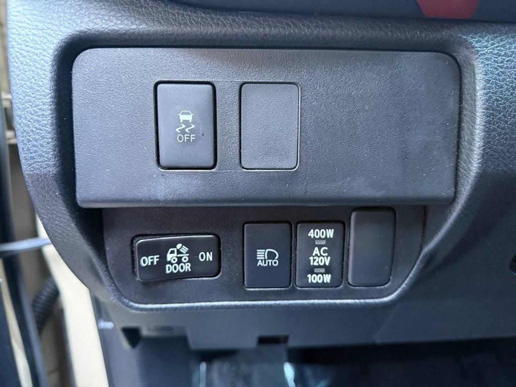 Toyota Tacoma 4WD SR5 Double Cab 5' Bed V6 AT (Natl) 2020