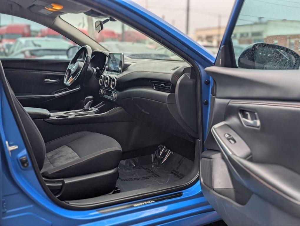 Nissan Sentra SR CVT 2021