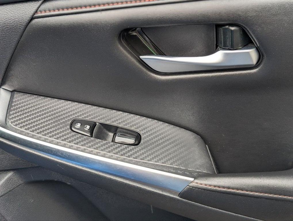 Nissan Sentra SR CVT 2021