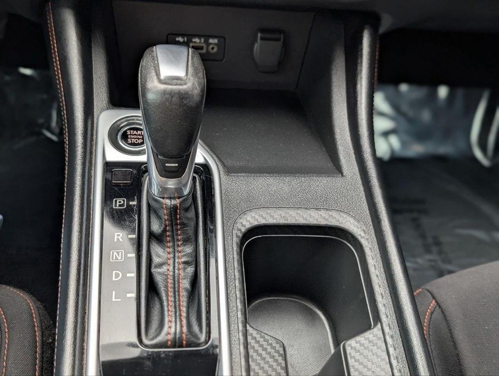 Nissan Sentra SR CVT 2021